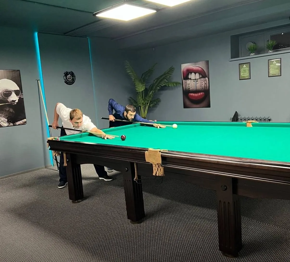 Спорт-бар Armada