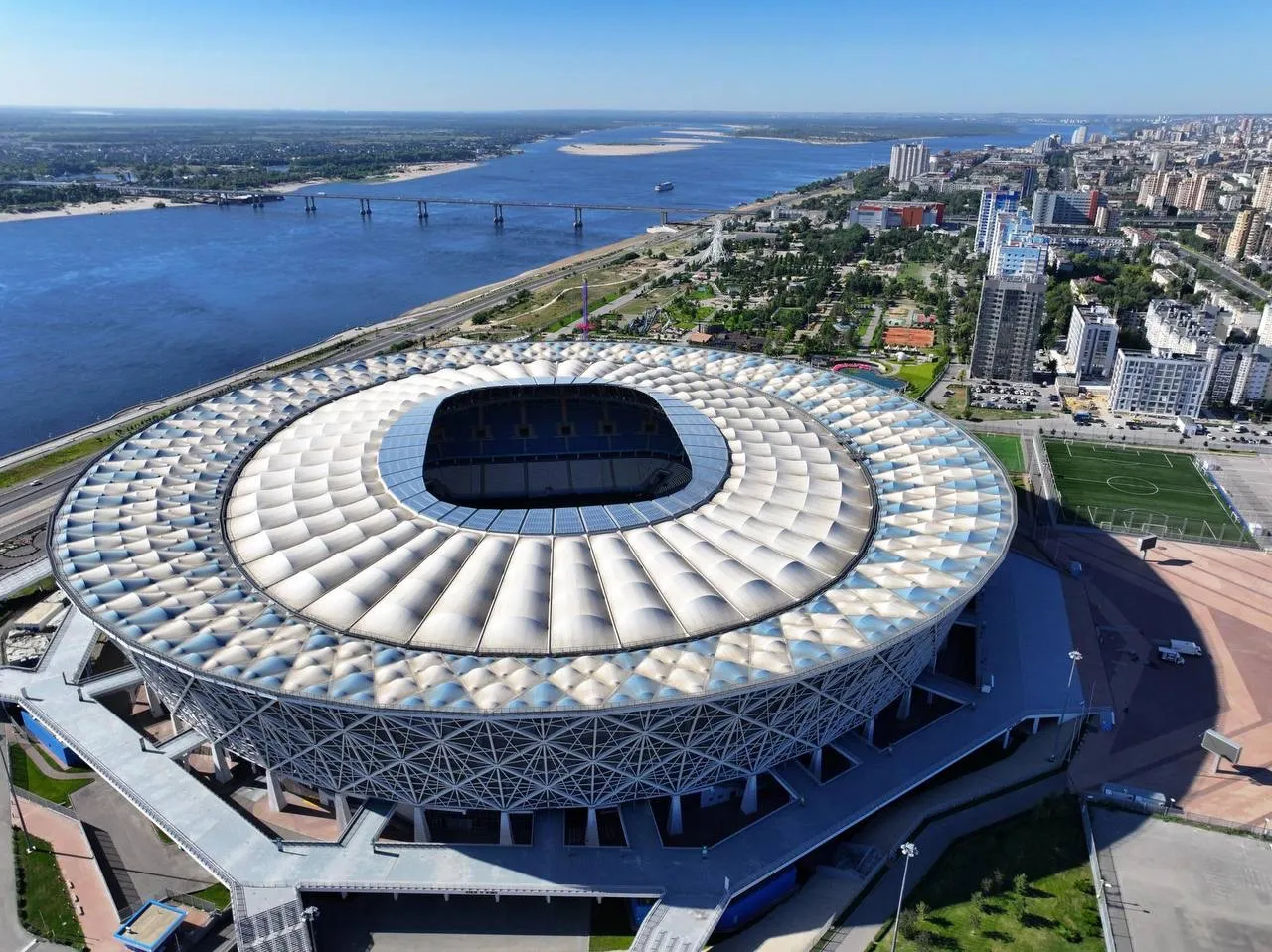 Футбольный стадион Волгоград Арена
