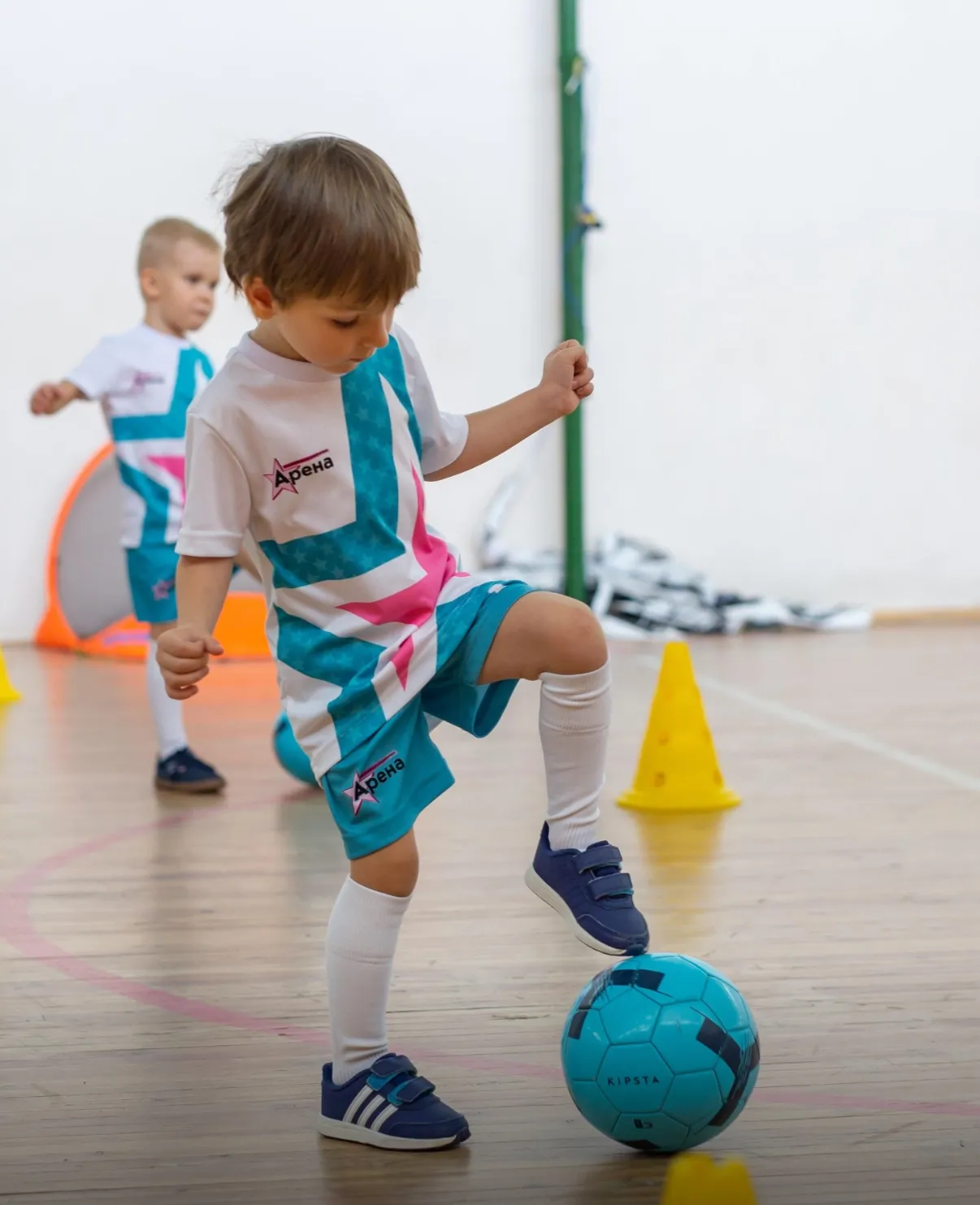 Детский футбольный клуб Арена