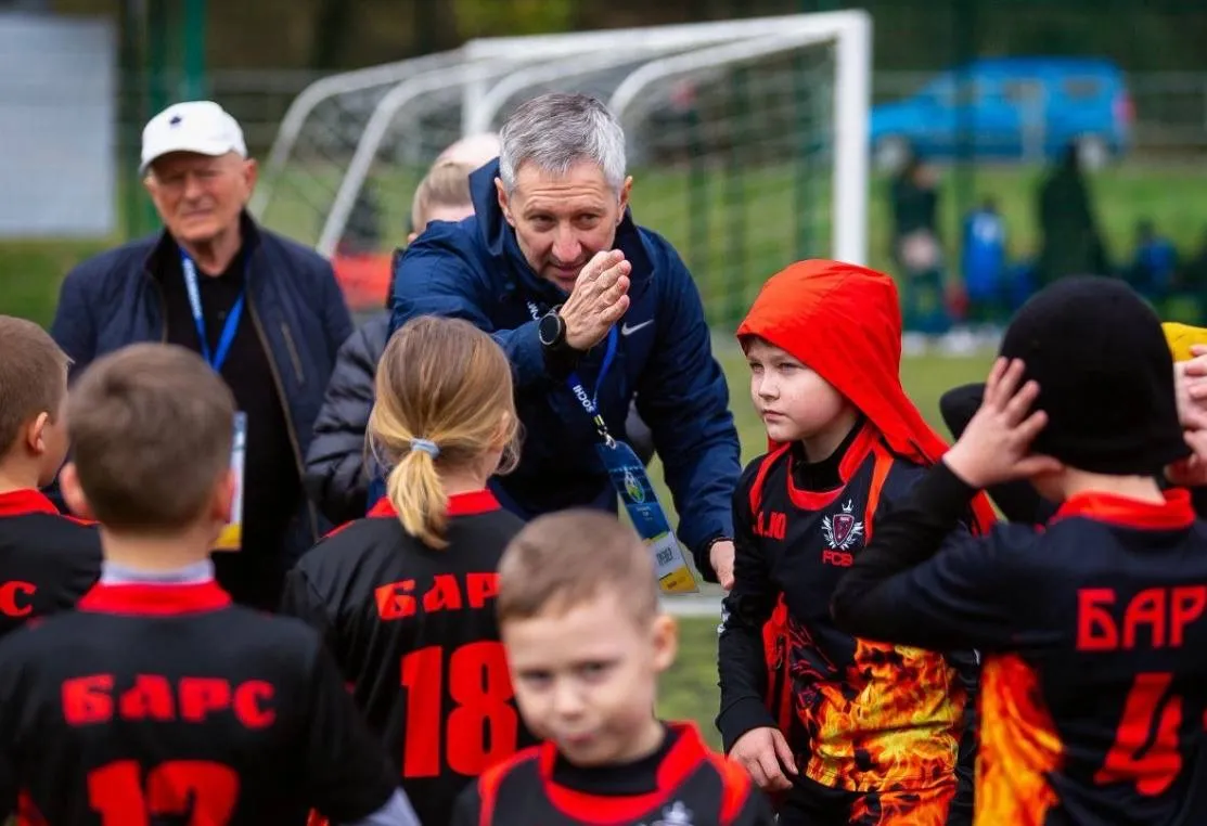 Детский футбольный клуб Барс