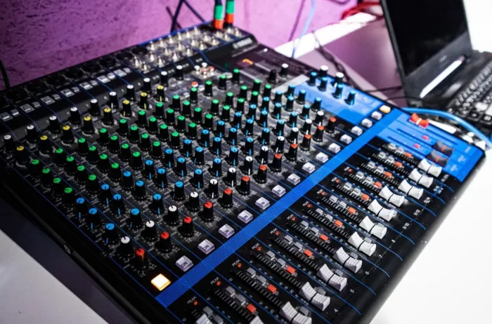 Студия звукозаписи Музыка в кубе