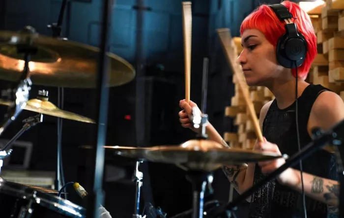 Студия звукозаписи Decibel Records