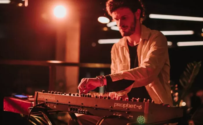 Студия звукозаписи We Play Music Rooms