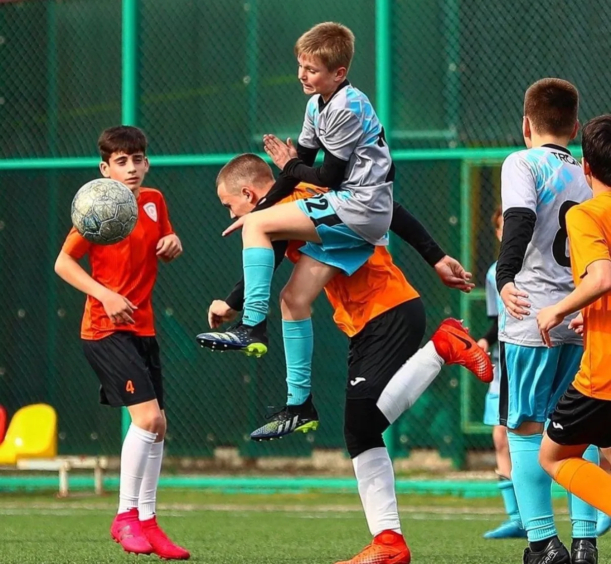 Детская футбольная школа Жемчужина Сочи