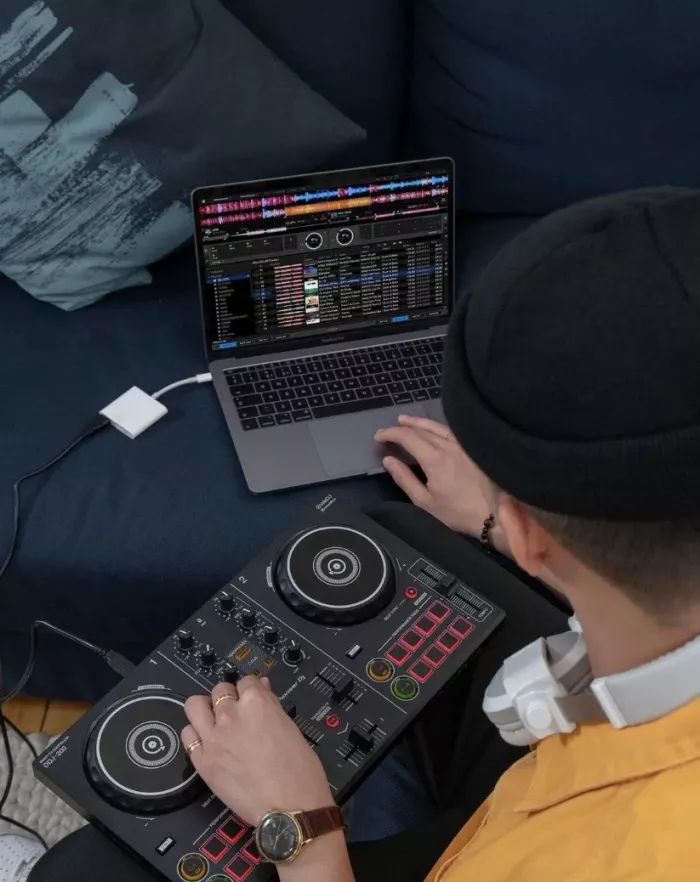 Студия звукозаписи UniProject