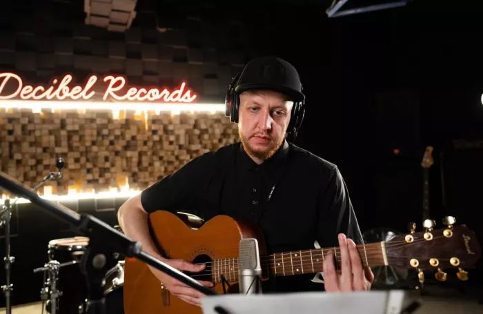 Студия звукозаписи Decibel Records
