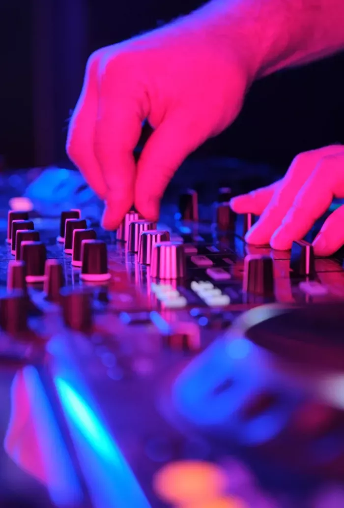 Студия звукозаписи Friendzona