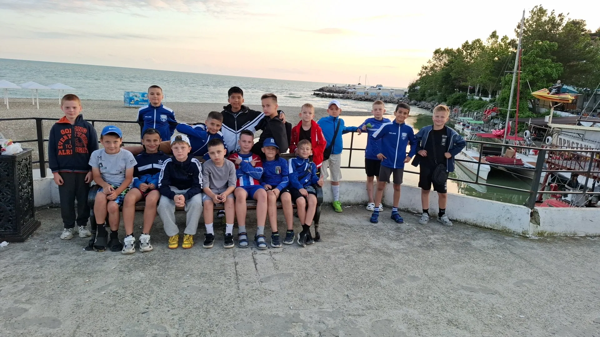 Спортивная школа Нефтяник